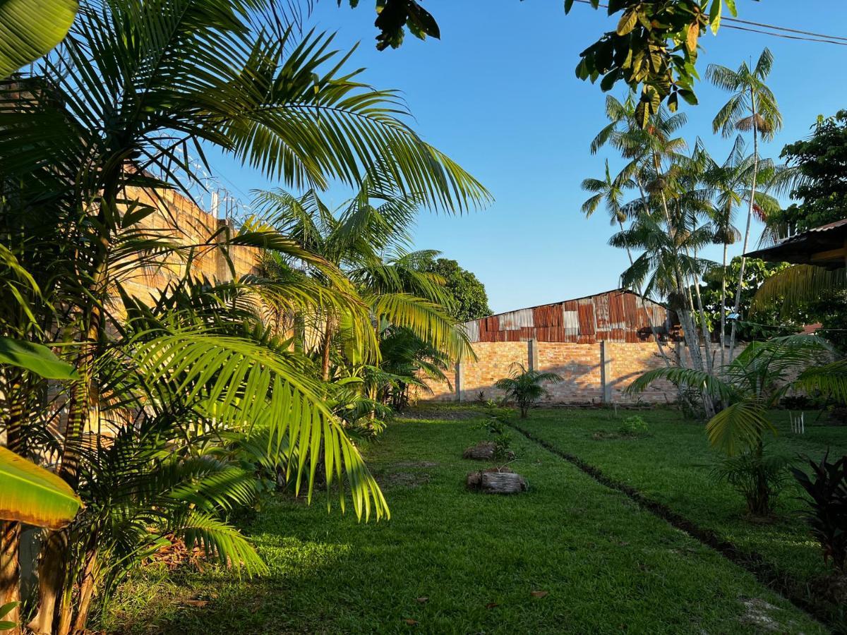 Otorongo Couette-café Iquitos